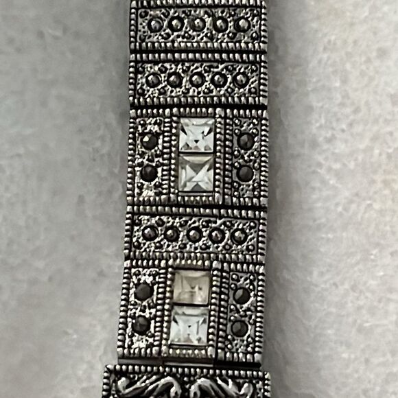 Geneva Marcasite Art Deco Style Japan Movement New Battery EWC - Picture 2 of 9